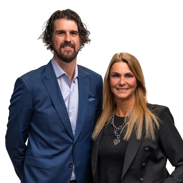 Land Listing Agent Photo