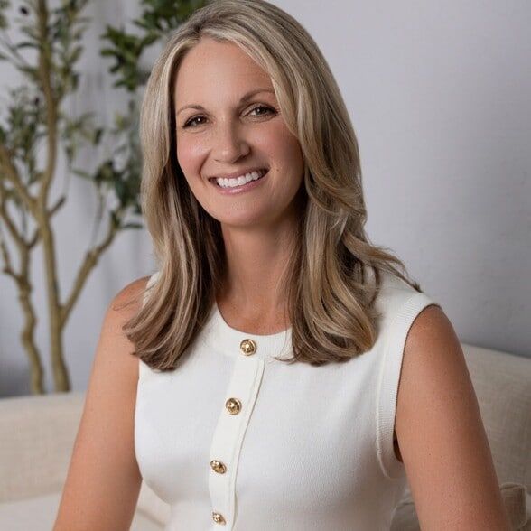 Land Listing Agent Photo