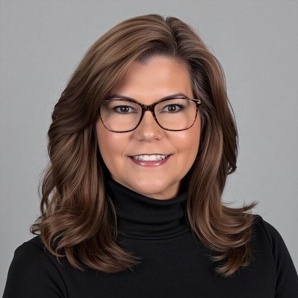 Land Listing Agent Photo