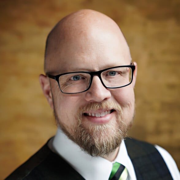 Land Listing Agent Photo