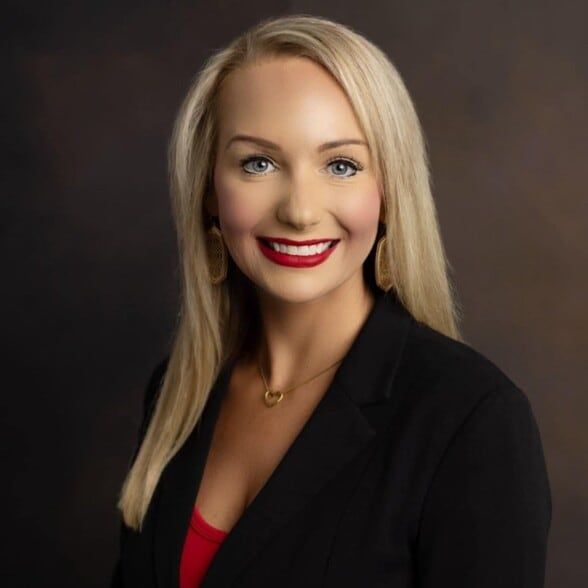 Land Listing Agent Photo