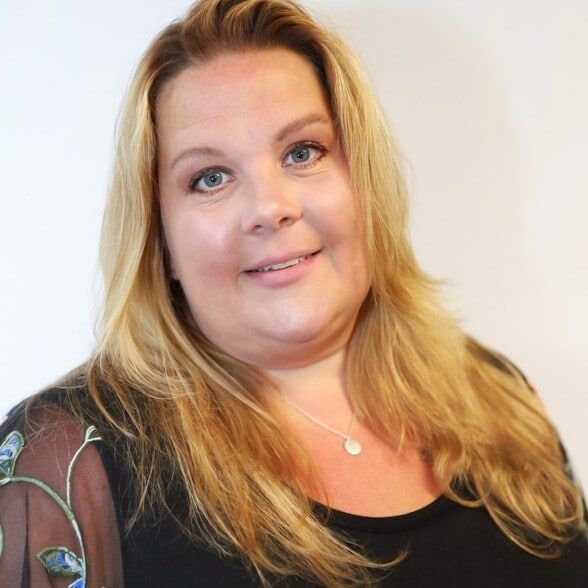 Land Listing Agent Photo