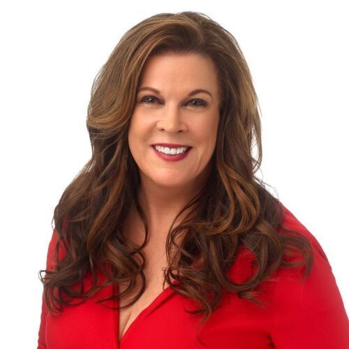 Land Listing Agent Photo