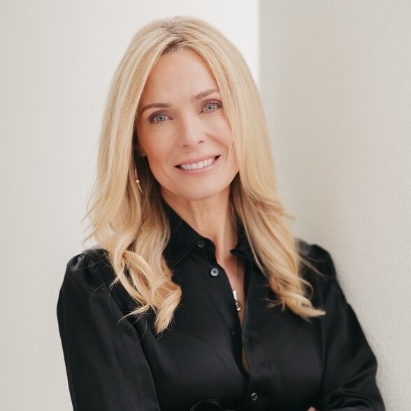 Land Listing Agent Photo