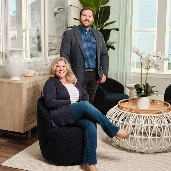 Land Listing Agent Photo