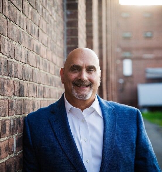 Land Listing Agent Photo