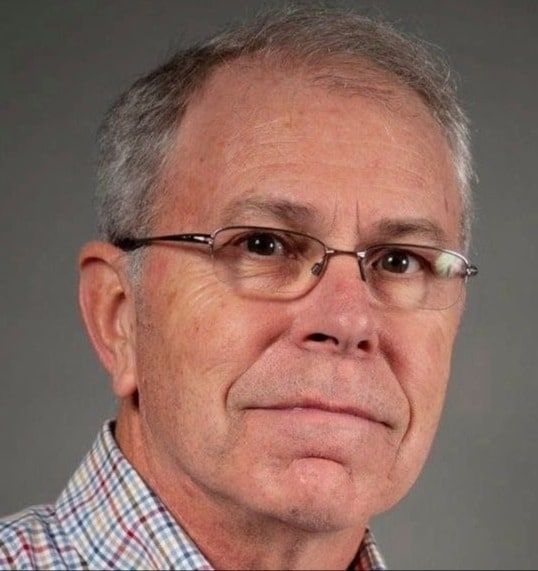 Land Listing Agent Photo