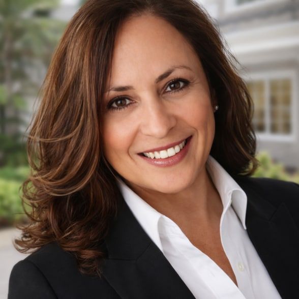 Land Listing Agent Photo