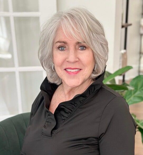 Land Listing Agent Photo