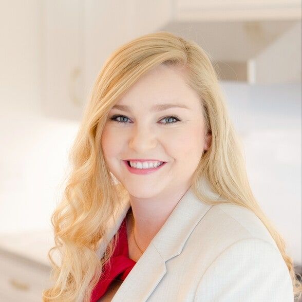 Land Listing Agent Photo