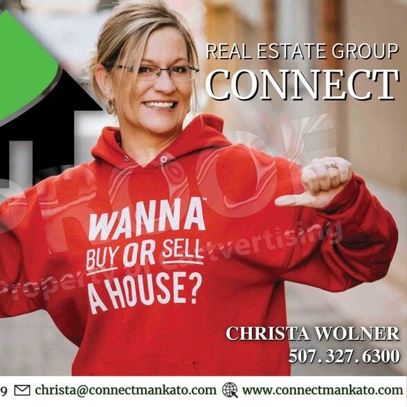 Land Listing Agent Photo