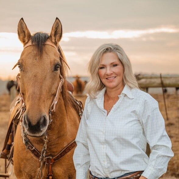 Land Listing Agent Photo