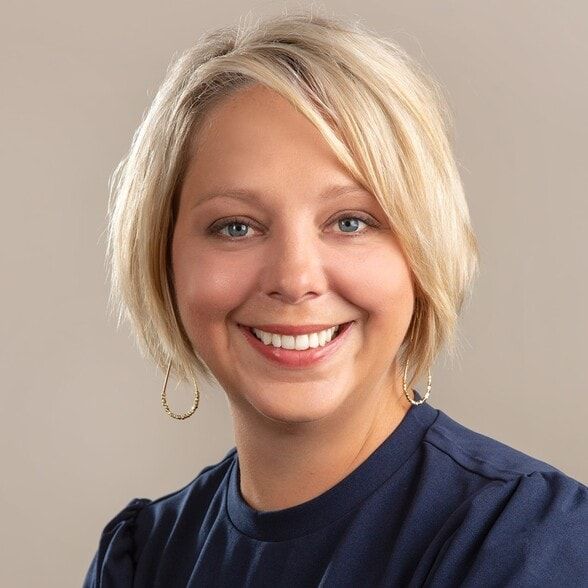 Land Listing Agent Photo