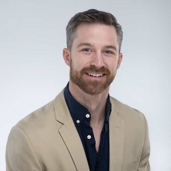 Land Listing Agent Photo