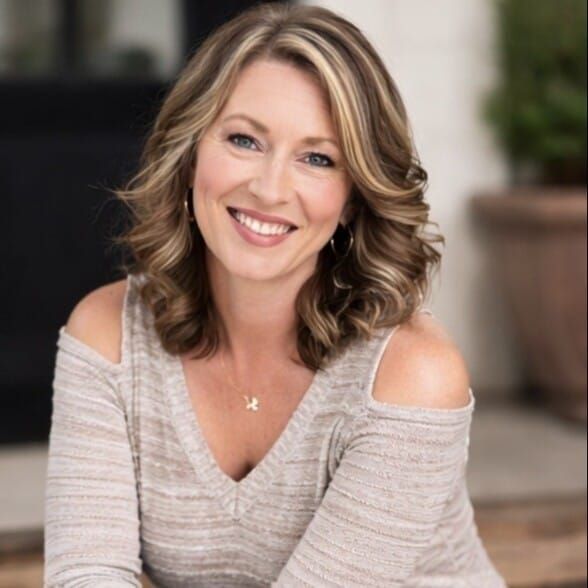 Land Listing Agent Photo