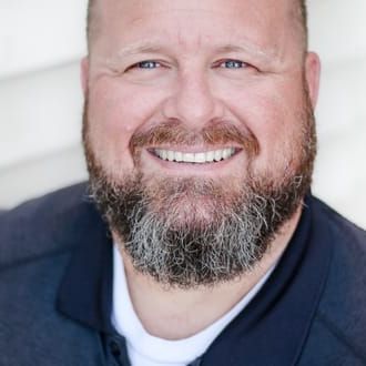 Land Listing Agent Photo