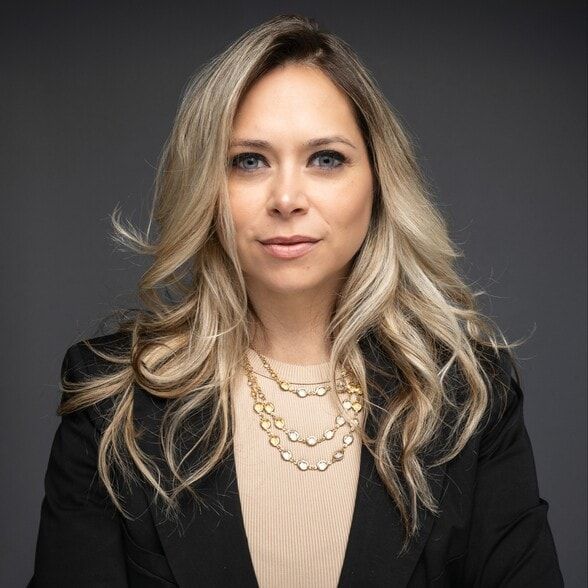 Land Listing Agent Photo