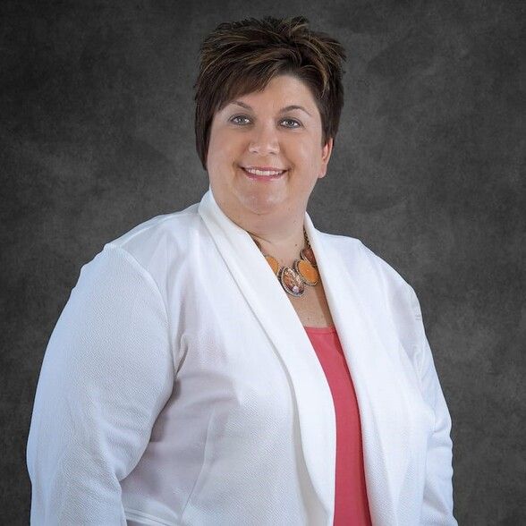 Land Listing Agent Photo