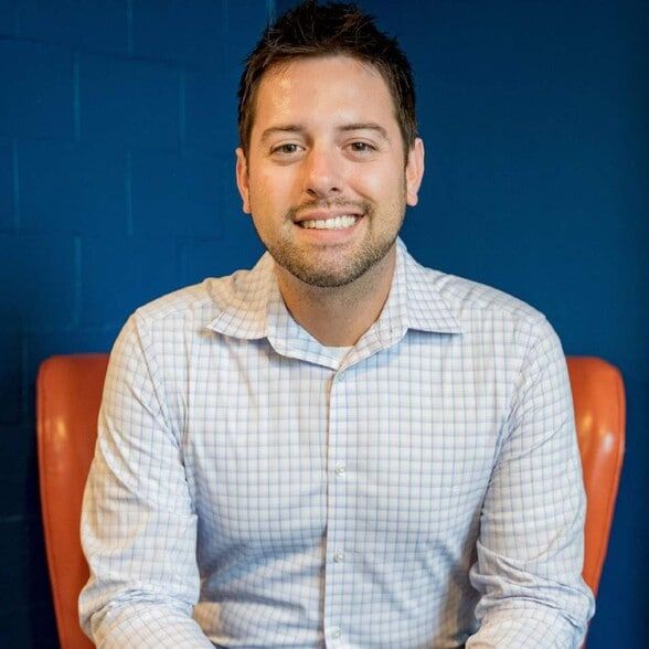 Land Listing Agent Photo