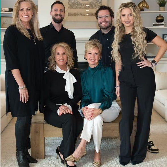 Land Listing Agent Photo