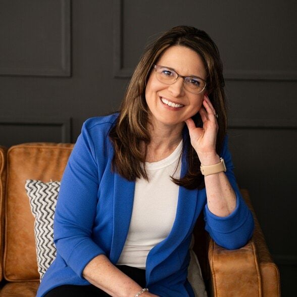 Land Listing Agent Photo