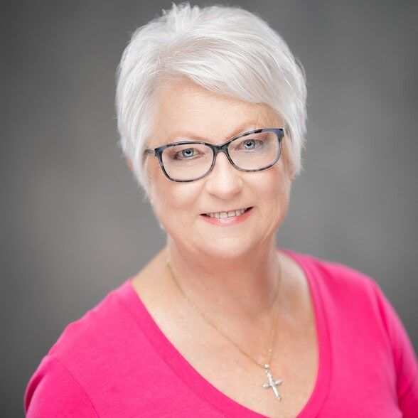 Land Listing Agent Photo