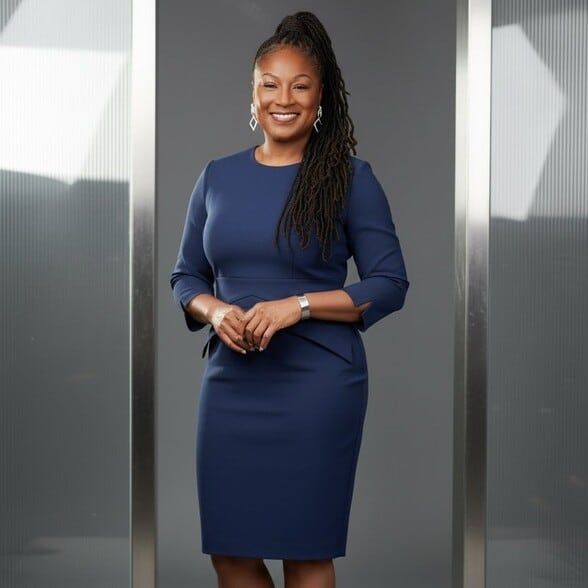 Land Listing Agent Photo