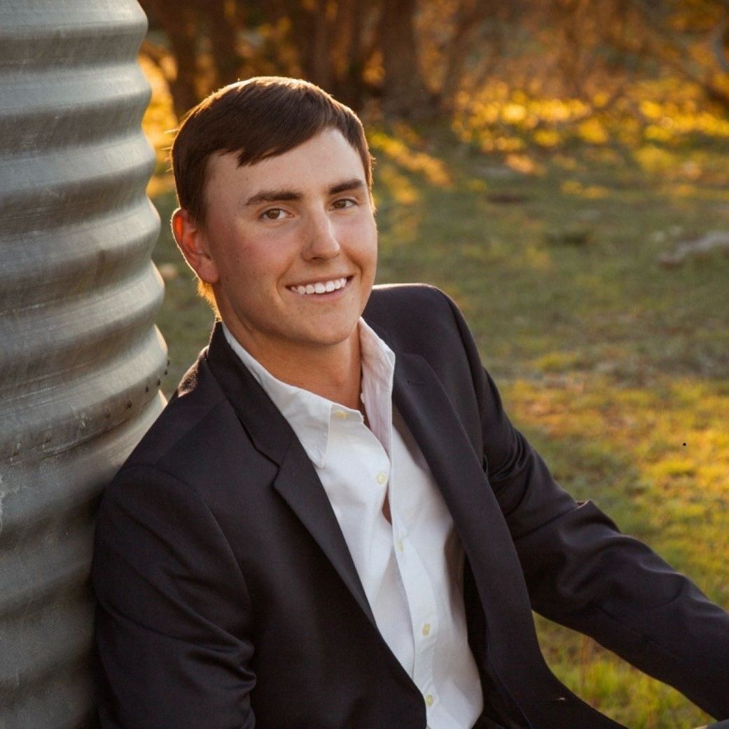 Land Listing Agent Photo