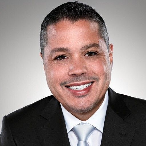 Land Listing Agent Photo