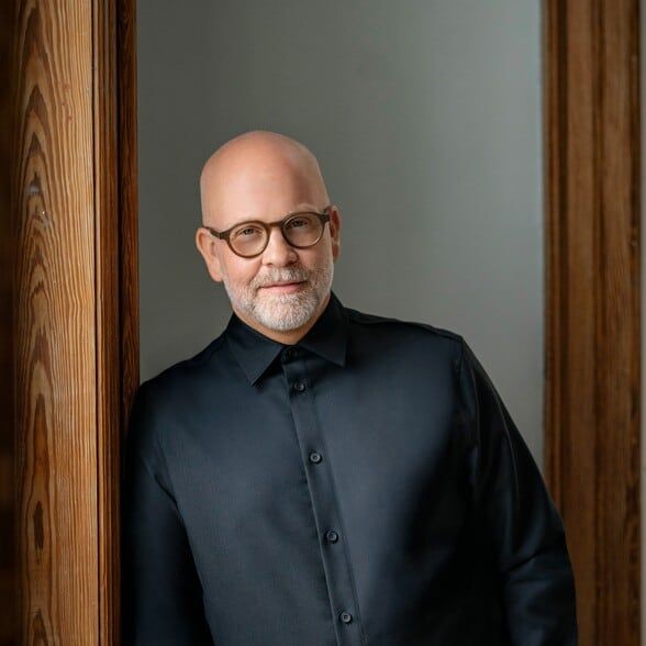 Land Listing Agent Photo