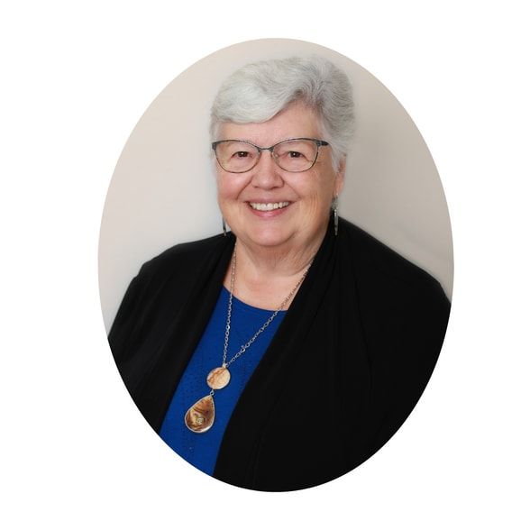 Land Listing Agent Photo