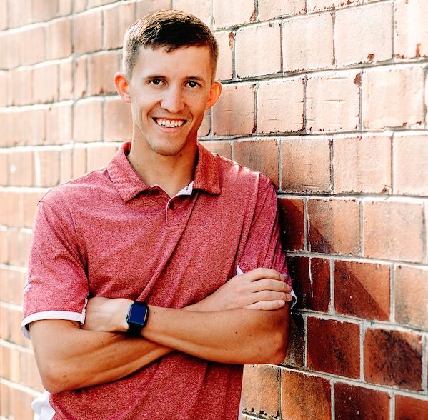 Land Listing Agent Photo