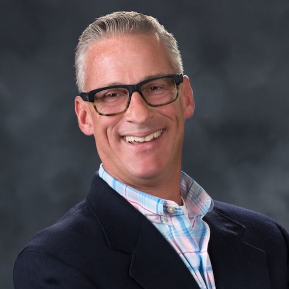 Land Listing Agent Photo