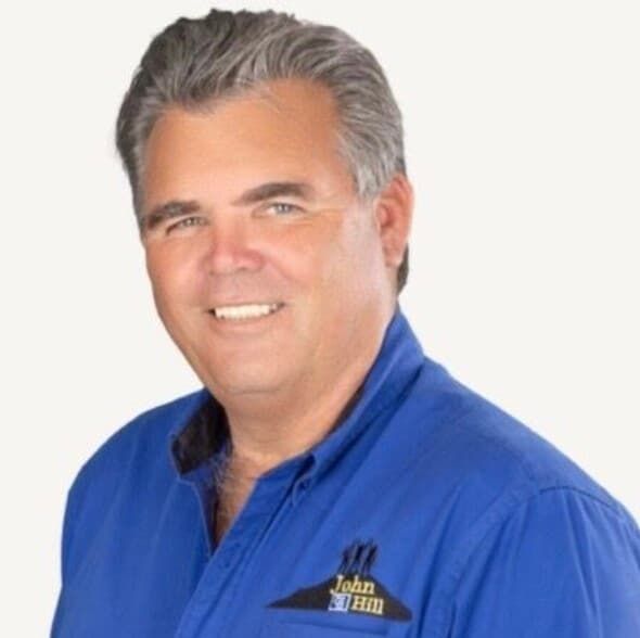 Land Listing Agent Photo