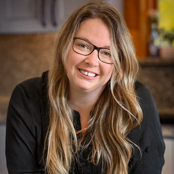 Land Listing Agent Photo