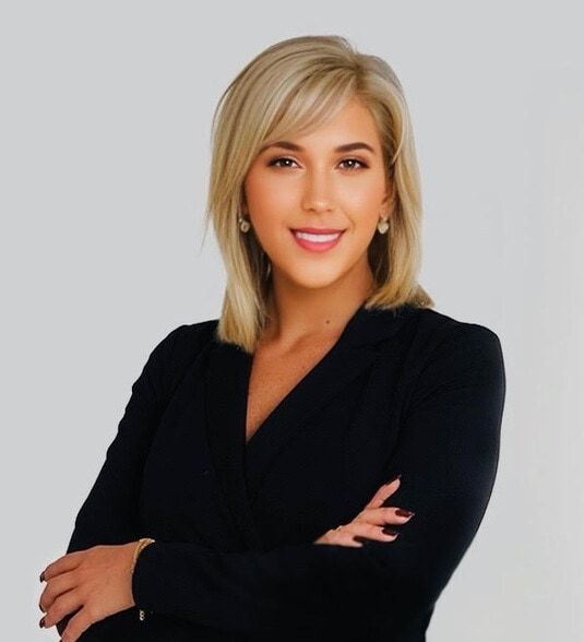 Land Listing Agent Photo