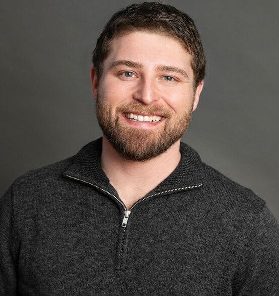 Land Listing Agent Photo