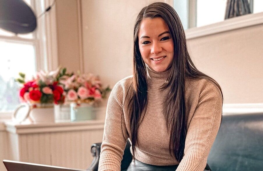 Land Listing Agent Photo