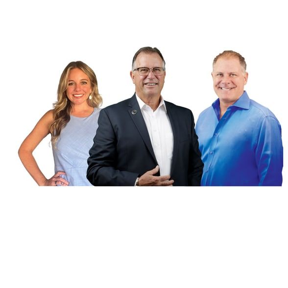 Land Listing Agent Photo