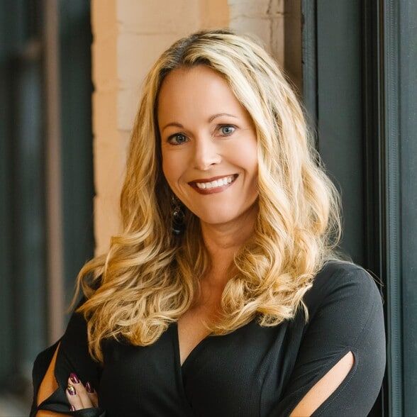 Land Listing Agent Photo