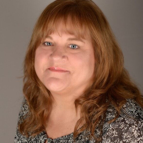 Land Listing Agent Photo