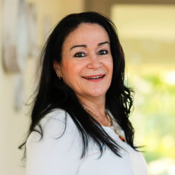 Land Listing Agent Photo