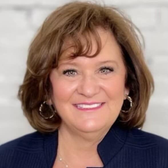 Land Listing Agent Photo