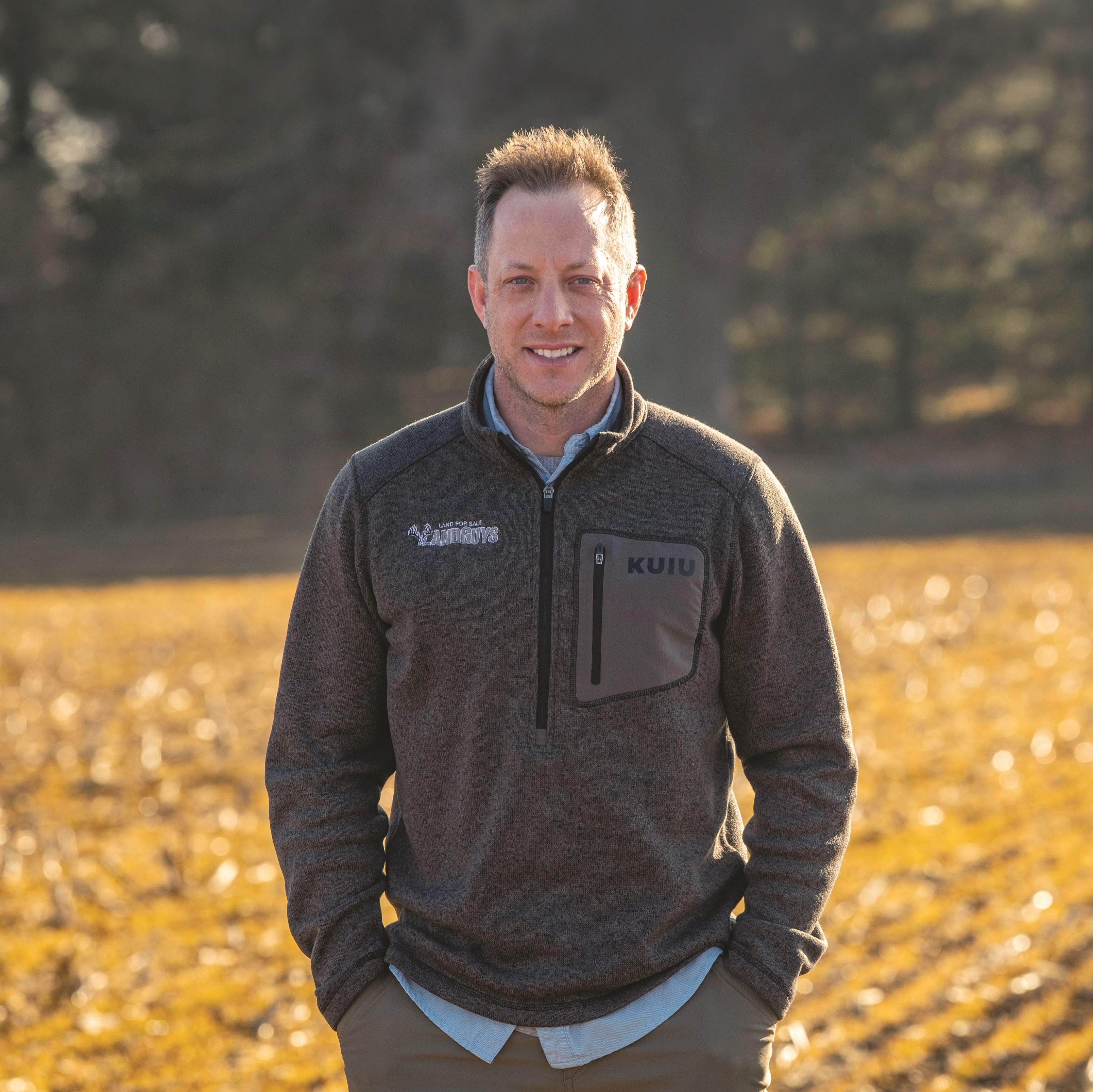 Land Listing Agent Photo