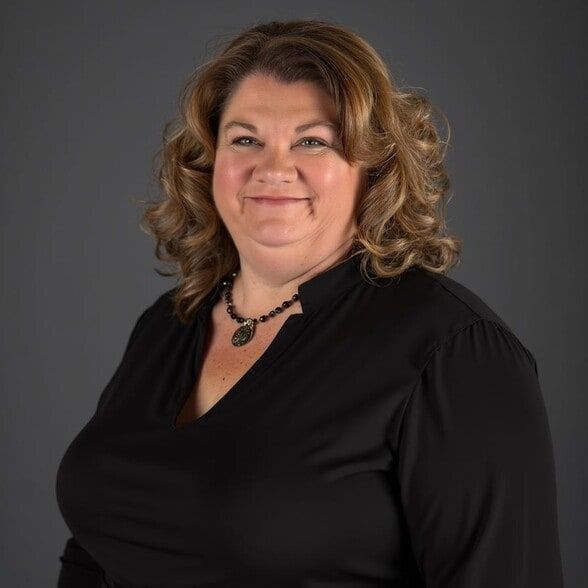 Land Listing Agent Photo