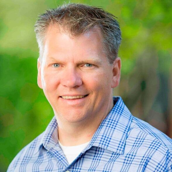 Land Listing Agent Photo