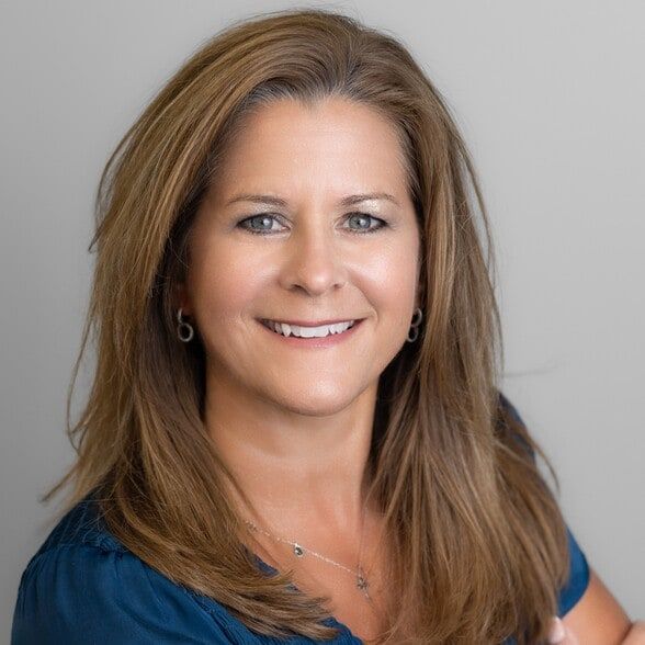 Land Listing Agent Photo