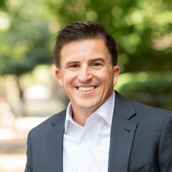 Land Listing Agent Photo