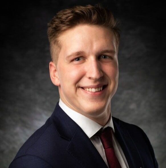 Land Listing Agent Photo