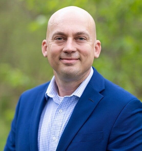 Land Listing Agent Photo